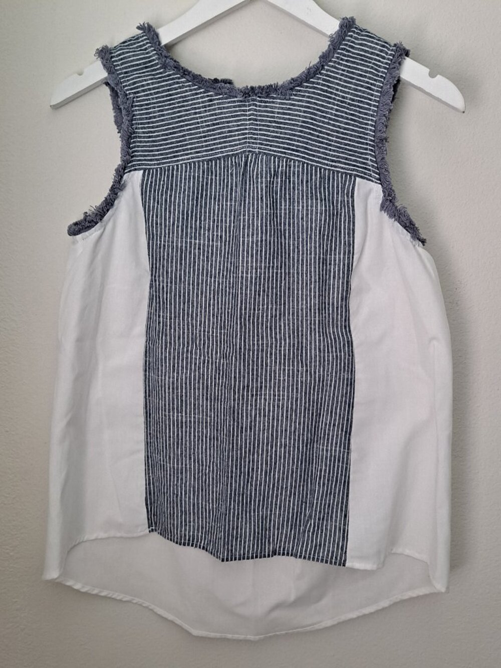 NWOT mixed media sleeveless top